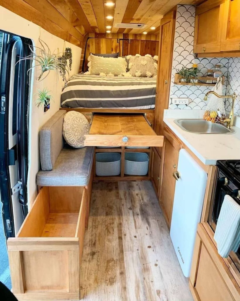 Picture of: Amazing Campervan Interior Design Ideas – Camper Life  Tiny