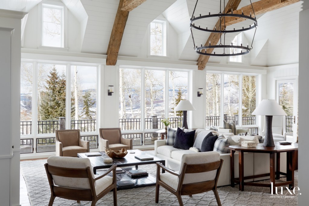Picture of: Artwork & Views Inspire An Aspen Home’s Redesign – Luxe Interiors