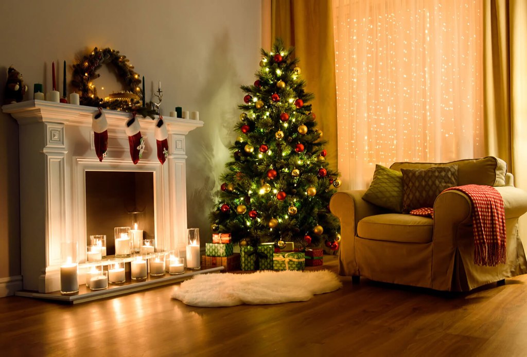 Picture of: Holiday Cottage Christmas Décor Ideas – Helpful Holidays
