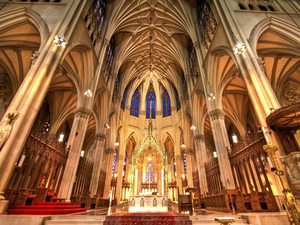 Picture of: Inside the Most Beautiful Cathedrals in the World