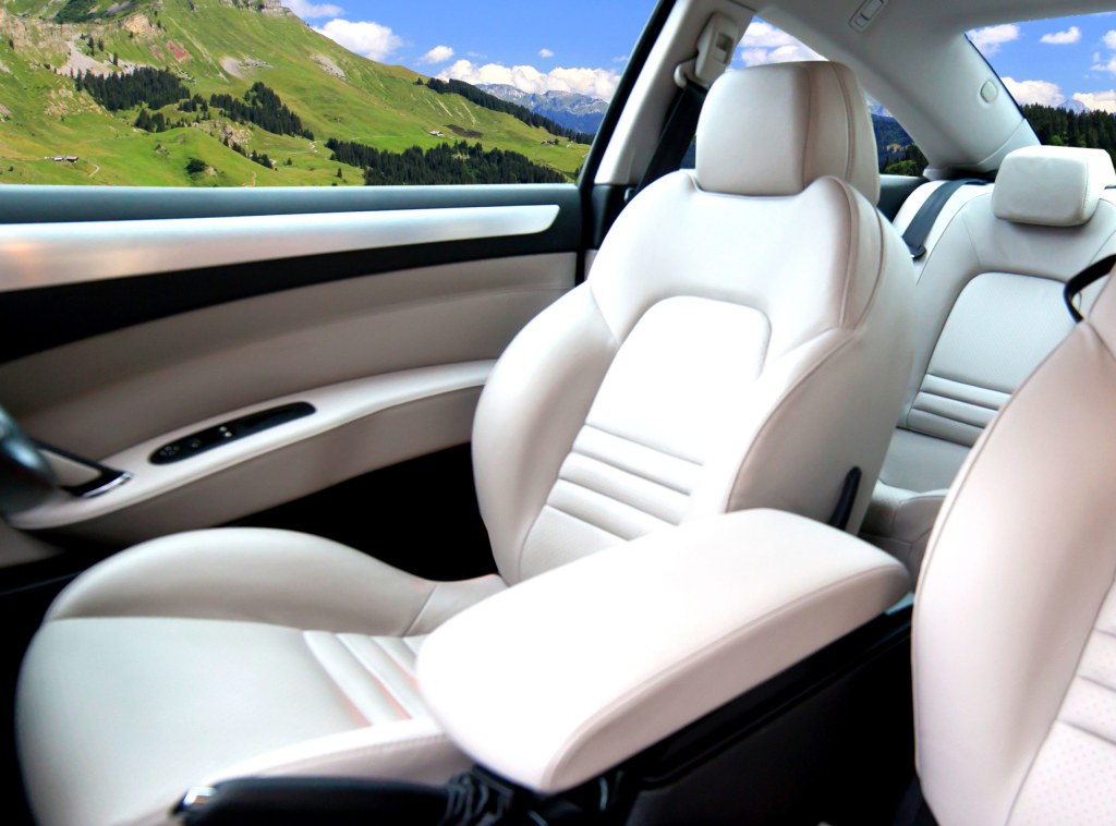 Picture of: What’s Better: A Black or White Leather Interior?  VIP Autos